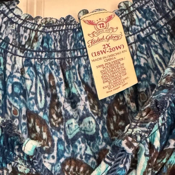 Very soft Faded Glory Blue and Black Women's Blouse. 2x - Picture 3 of 3